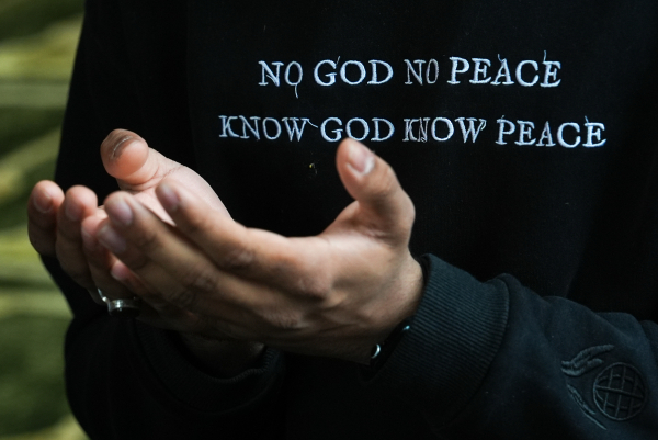 Ανάλυση New York Times: Ιράν και ΗΠΑ βυθίζονται στο αβέβαιο κενό μεταξύ ειρήνης και πολέμου