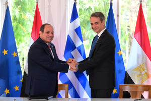 Μέση Ανατολή: Τηλεφωνική επικοινωνία Μητσοτάκη με Σίσι