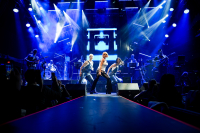 Ελεωνόρα Ζουγανέλη: Mε ανανεωμένη διάθεση και ρεπερτόριο - Φωτογραφίες από την avant premiere στο Vox