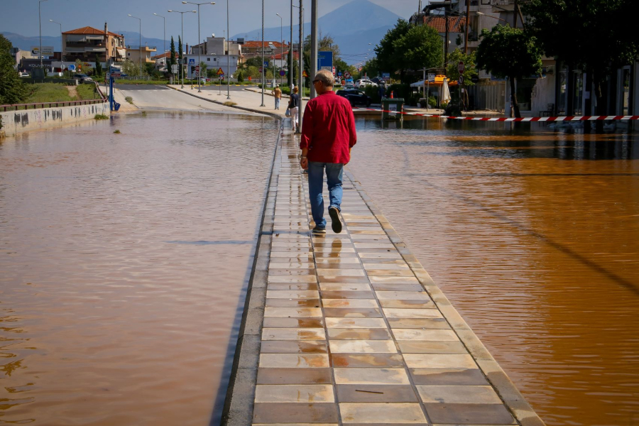 Έκτακτη χρηματοδότηση 45 εκατ. ευρώ στους ΟΤΑ που αντιμετώπισαν πυρκαγιές ή καιρικά φαινόμενα