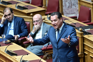 Γεωργιάδης κατά ΚΚΕ: Ποτέ δεν σας ένοιαξαν τα νεκρά παιδιά στη Γάζα - Απλοί αντισημίτες είστε