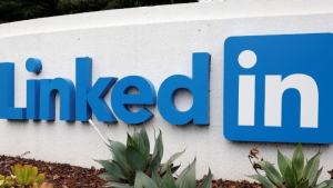 Γαλλία: Προσφυγή μέσων ενημέρωσης κατά του LinkedIn