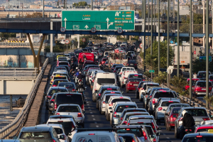 Με αργά αλλά σταθερά βήματα διεισδύει η πράσινη ενέργεια στις ευρωπαϊκές μεταφορές