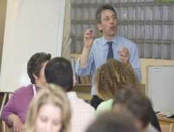 Εκπαιδευτική επάρκεια εκπαιδευτών ενηλίκων