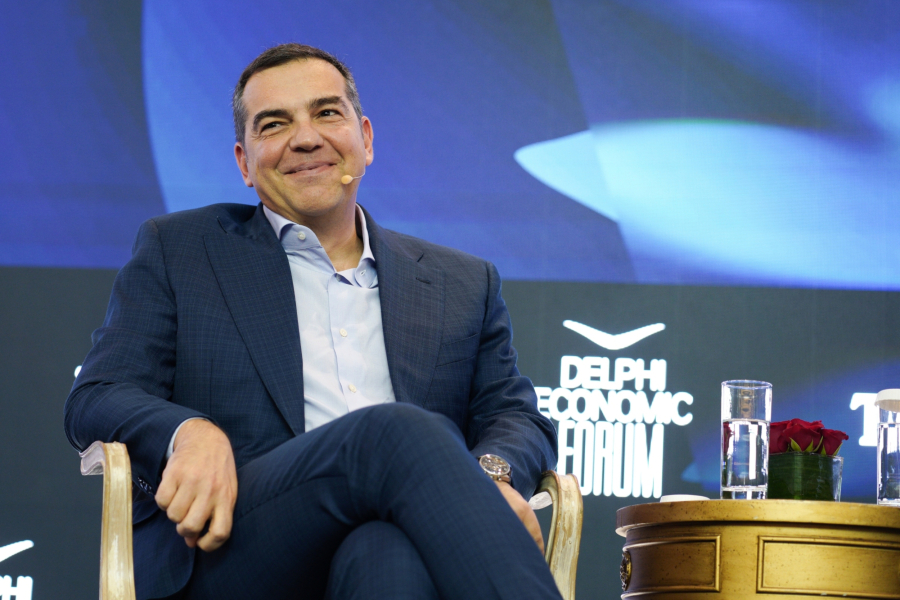 Τι κρύβει η νέα γαλάζια επίθεση στον Αλέξη Τσίπρα