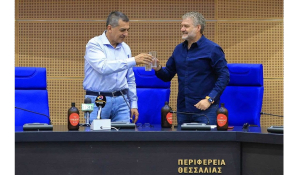 Κάλεσμα Δημήτρη Κουρέτα για επενδύσεις εμφιάλωσης του «Κόκκινου Νερού» της Αγιάς