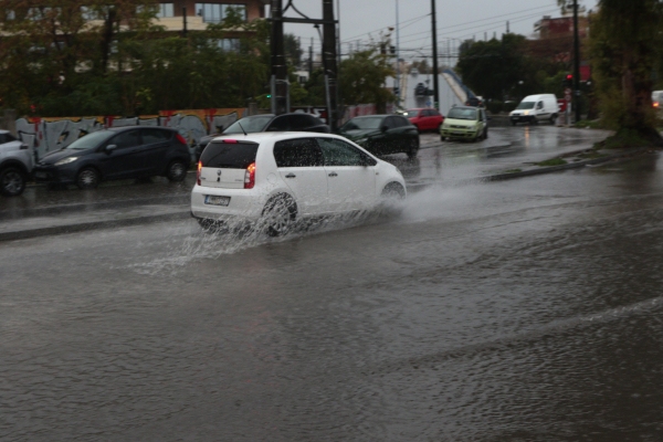 Κακοκαιρία Byron: Ποιοι δρόμοι παραμένουν κλειστοί στην Αττική