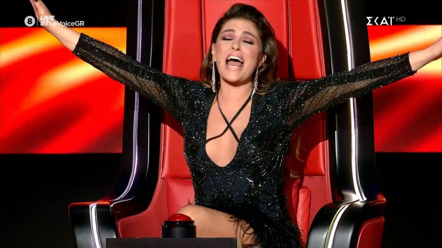 The Voice: Επέστρεψε η Έλενα Παπαρίζου μετά την περιπέτεια υγείας της - «Είμαι καλά, είμαι πίσω»