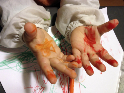 Παιδικές ζωγραφιές που «ξεσκέπασαν» εφιάλτες και αποκάλυψαν κακοποίηση