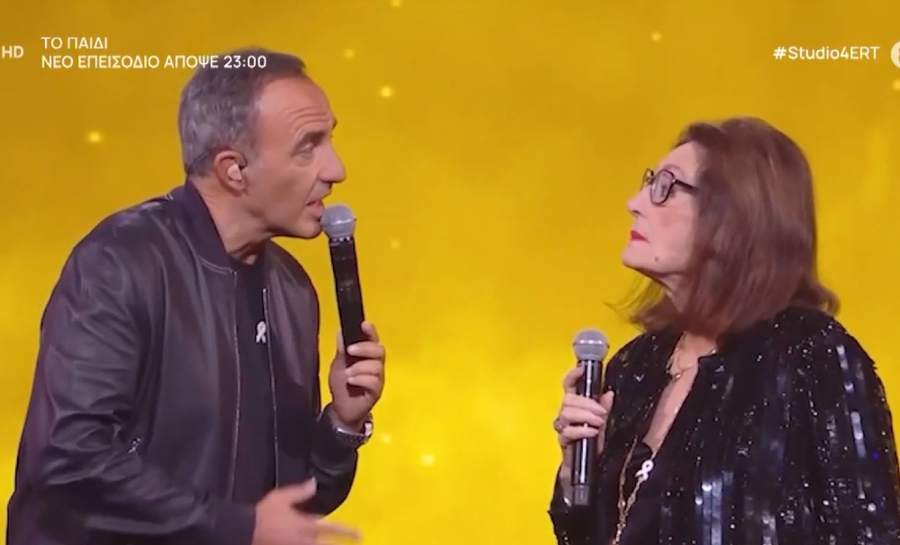 Νάνα Μούσχουρη - Νίκος Αλιάγας: Η κοινή τους εμφάνιση στη γαλλική τηλεόραση (Βίντεο)