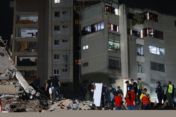Διπλός σεισμός 7,2 και 7,5 ρίχτερ στη Βενεζουέλα: Σκηνές πανικού, κατέρρευσαν κτίρια - Φόβοι για χιλιάδες νεκρούς
