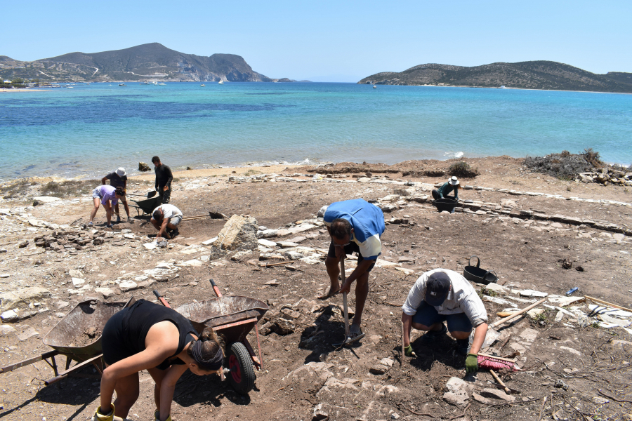 ΓΣΕΕ: Χαιρετίζει την υπογραφή Συλλογικής Σύμβασης Εργασίας για τους αρχαιολόγους