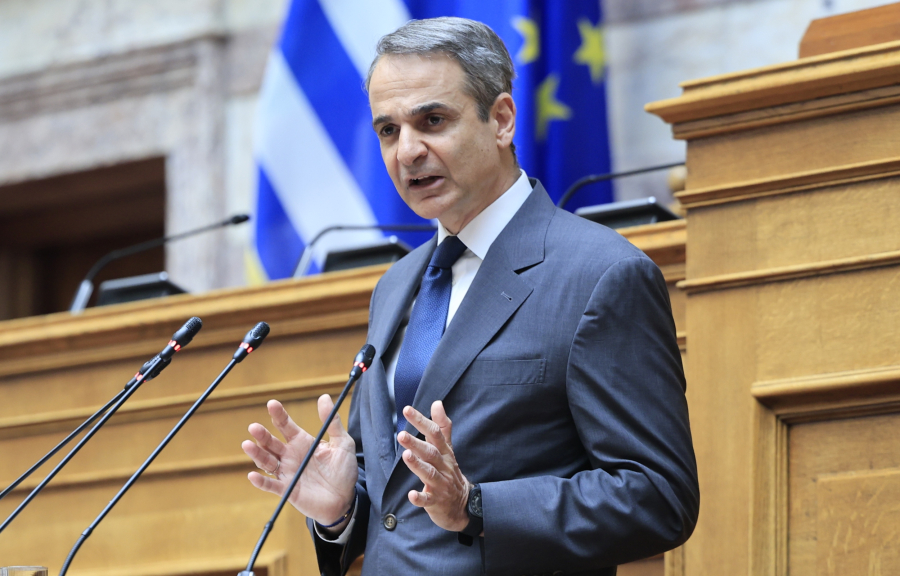 Ο Μητσοτάκης επικεφαλής της ΝΔ στις εκλογές ή απλώς «στην πρώτη γραμμή»;