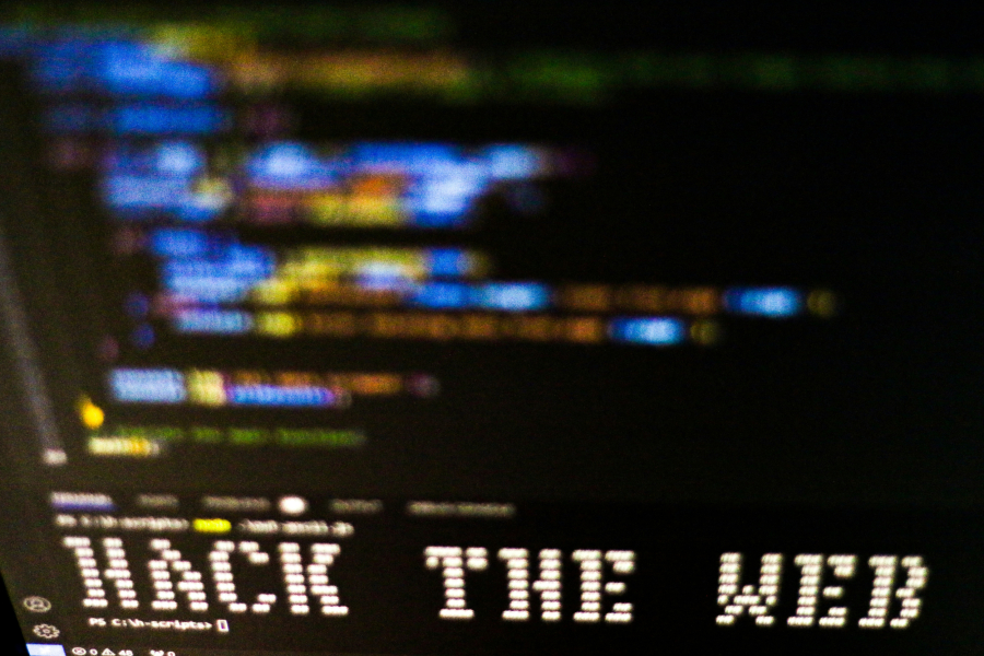 Σε επιφυλακή για κυβερνοεπιθέσεις