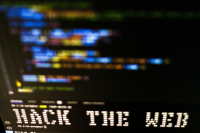 Σε επιφυλακή για κυβερνοεπιθέσεις