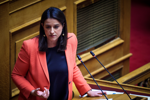 Κεραμέως: «Δημοκρατική αλλαγή στον τρόπο που ψηφίζουμε» - Το Φεβρουάριο οι αιτήσεις για επιστολική ψήφο