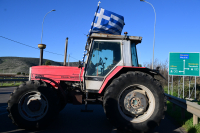 Από... απολύμανση περνούν τα τρακτέρ πριν μπουν στην Αθήνα - Όλα έτοιμα για το συλλαλητήριο