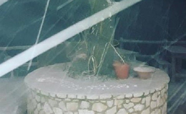 Στα... λευκά το καταφύγιο Μπάφι στην Πάρνηθα (pic)