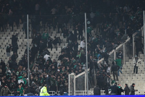 Σε ισχύ ο νέος αθλητικός νόμος - Δια βίου απαγόρευση εισόδου σε γήπεδο για όσους συλληφθούν για επεισόδια