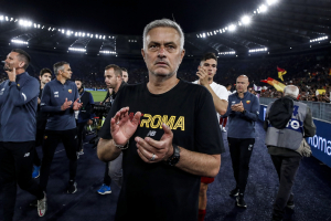 Στη Φενέρμπαχτσε ο Μουρίνιο