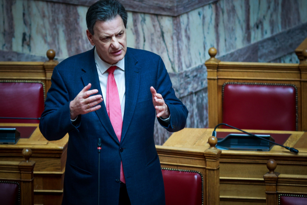 Αληθεύει ότι εμφανίστηκε ο Θ. Σκυλακάκης στο ΣτΕ;