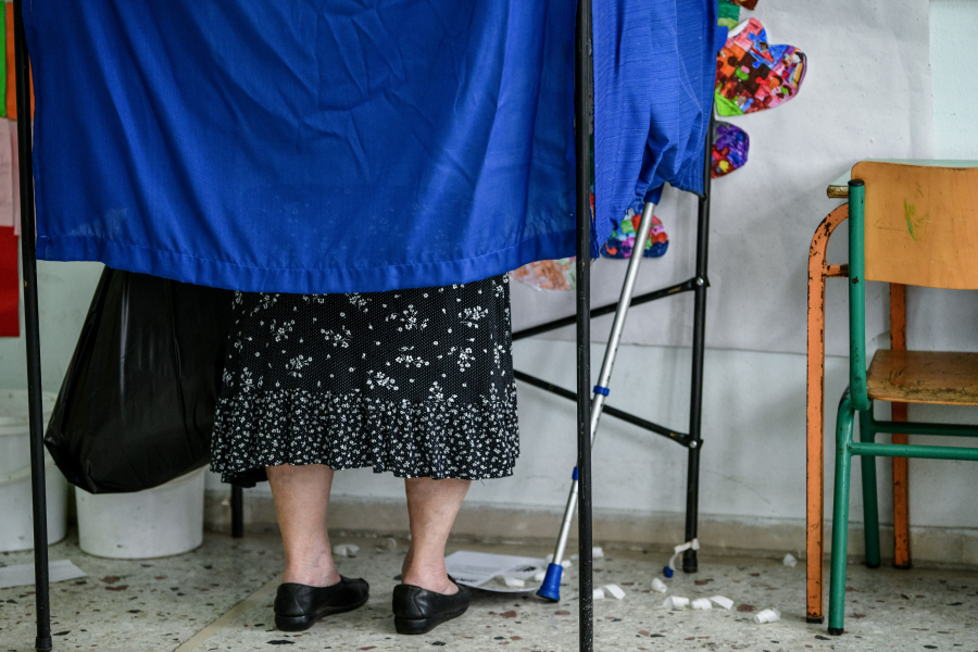 Δημοσκόπηση MRB: Το υψηλότερο και χαμηλότερο ποσοστό κάθε κόμματος για τις εκλογές 2023