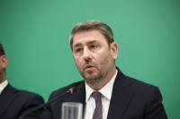 Το ΠΑΣΟΚ συζητά να παρουσιάσει το πρόγραμμά του πριν τη ΔΕΘ, μην προλάβει ο...Τσίπρας!