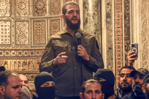 Ο Πούτιν ρίχνει γέφυρες συνεργασίας με τον Αχμέντ αλ Σάρα στη Συρία