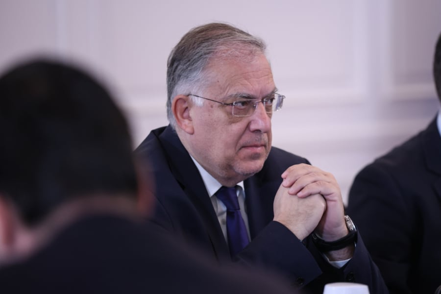 Θεοδωρικάκος: Τέλος στα παγωμένα επενδυτικά σχέδια - Επιστροφή χρημάτων στο Δημόσιο