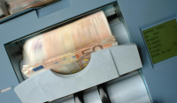 Πότε και τι ώρα θα πληρωθούν τα επιδόματα ΟΠΕΚΑ