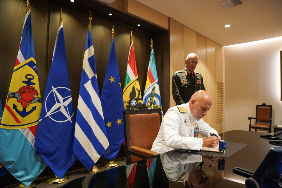 Λογαριασμός 11,2 δισ. ευρώ στην Ελλάδα για την άμυνα μετά τη νέα συμφωνία του ΝΑΤΟ