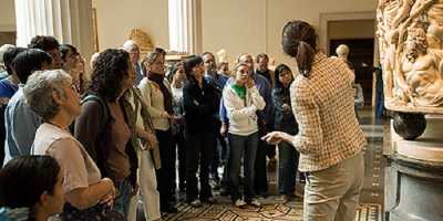 Ταχύρυθμο πρόγραμμα ξεναγών