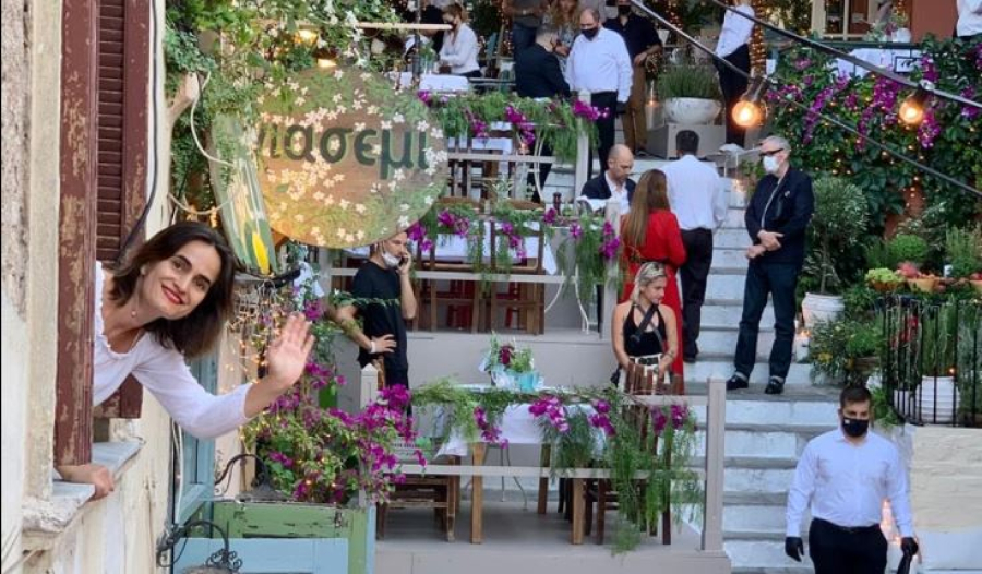 Έκλεισε το Γιασεμί, το εμβληματικό στέκι στην Πλάκα - «Πρωταγωνίστησε» σε σειρά του Παπακαλιάτη