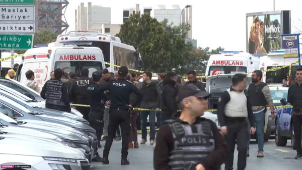 Συναγερμός στην Κωνσταντινούπολη: Δύο νεκροί σε ένοπλη επίθεση έξω από το ισραηλινό προξενείο