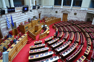 Βουλή: «Πράσινο φως» από τη ΝΔ στο νομοσχέδιο για την απαγόρευση πρόσβασης των social media σε παιδιά κάτω των 15 ετών
