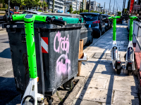 Νέοι κανονισμοί για τα ηλεκτρικά πατίνια στην Αθήνα: Πού δεν επιτρέπονται, τα όρια ταχύτητας και η στάθμευση