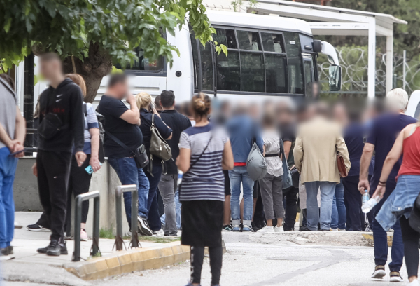 Οπαδικό επεισόδιο Νέα Ιωνία: Ελεύθεροι μέχρι τη δίκη οι 87 συλληφθέντες