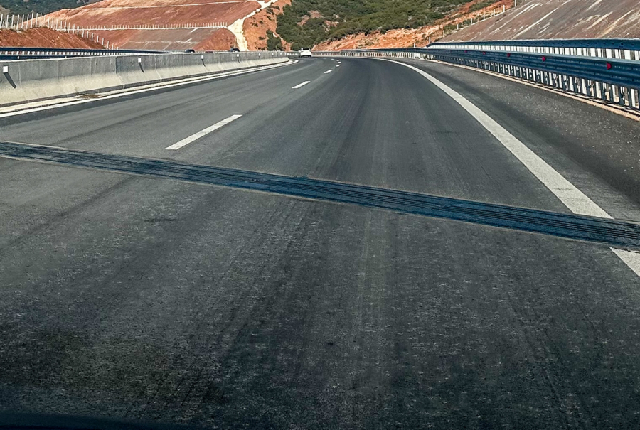 Οδικός άξονας Βόρειας Εύβοιας: Στην Περιφέρεια Στερεάς Ελλάδας η σύνταξη και έγκριση μελετών