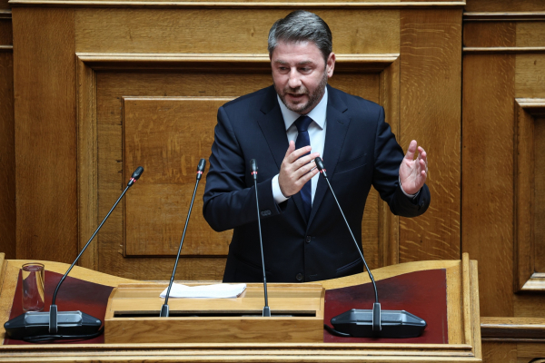 «Τρίποντο» Ανδρουλάκη για τις Ανεξάρτητες Αρχές