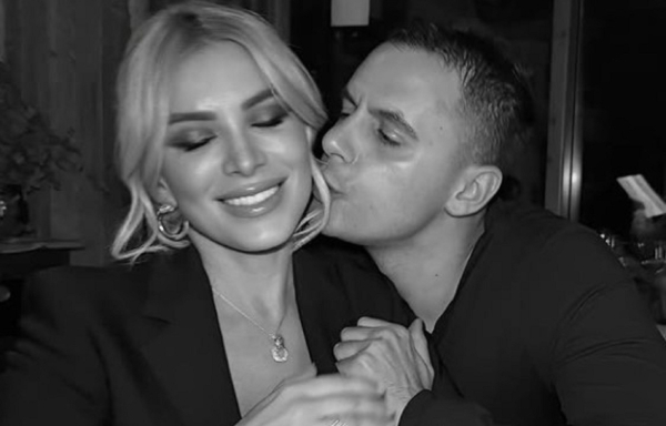 Κουτσουμπής: Τρελαμένος ο σύντροφος της Καινούριου – Η μπλούζα για την κόρη τους