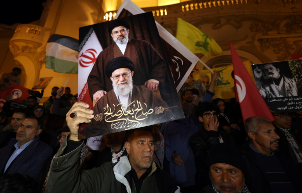 Τρίτη εβδομάδα πολέμου στη Μέση Ανατολή: Μπαράζ ιρανικών επιθέσεων