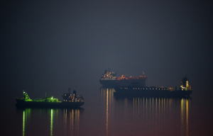 Μπαράζ βομβαρδισμών στη Μέση Ανατολή - Ιράν και Χεζμπολάχ κλιμακώνουν
