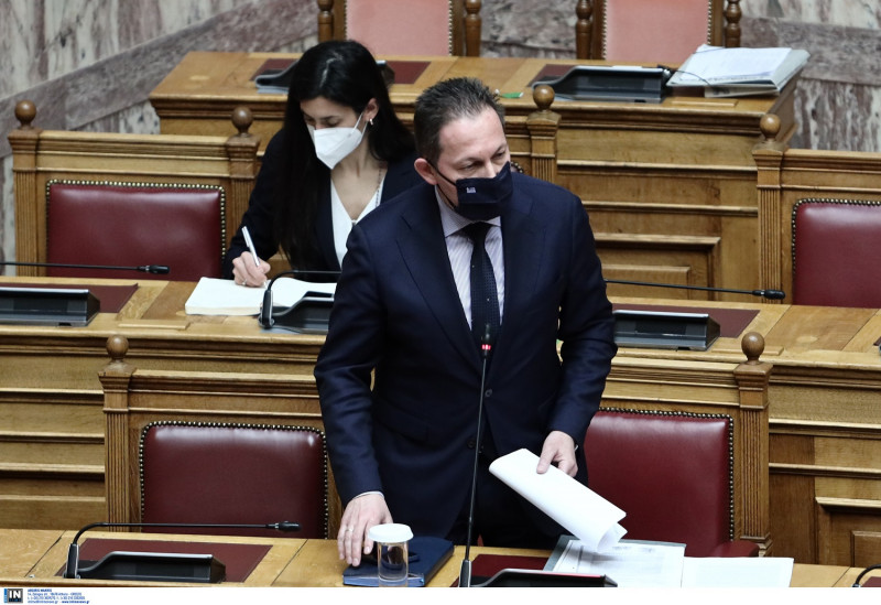 Πέτσας: «Κατευθυνόμενες από τον ΣΥΡΙΖΑ οι διαμαρτυρίες για λιανεμπόριο στην Πάτρα»