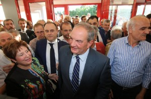 Συνάντηση Καραμανλή με πανμακεδονικές οργανώσεις για το Σκοπιανό