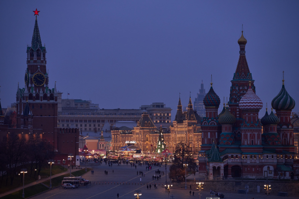 Η ΕΕ «παγώνει» επ’ αόριστον ρωσικά περιουσιακά στοιχεία ύψους 210 δισ. ευρώ