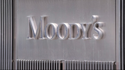 Ο Moody&#039;s αναβάθμισε τις προοπτικές του αξιόχρεου της Ελλάδας σε θετικές από σταθερές