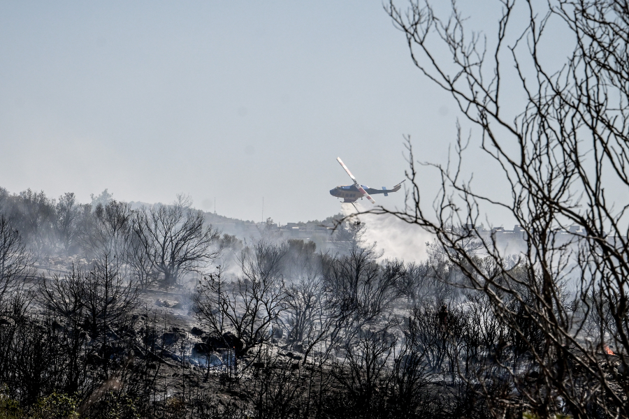 Φωτιά στον Υμηττό: Τι εξετάζει η Πυροσβεστική