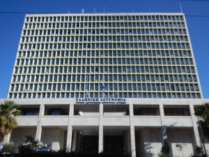 Βιασμός 12χρονης: Παρουσιάστηκε αυτοβούλως ένας 54χρονος στη ΓΑΔΑ, ερευνάται η συμμετοχή του στην υπόθεση