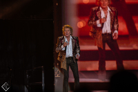 Ο Rod Stewart ξεσήκωσε την Αθήνα: 9 «κλικ» από την πρώτη του συναυλία στην Ελλάδα