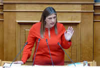 Κωνσταντοπούλου: Είναι τιμή μου να διώκομαι επειδή υπερασπίζομαι την κοινωνία